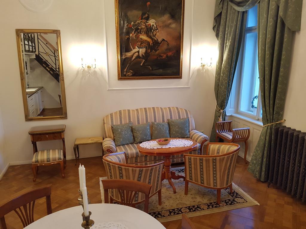 Charles Apartment Prague Exterior photo