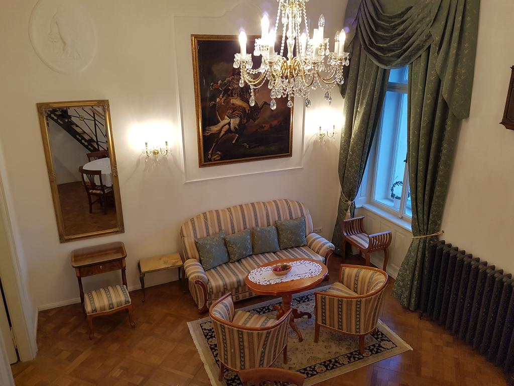 Charles Apartment Prague Exterior photo