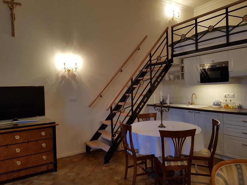 Charles Apartment Prague Exterior photo