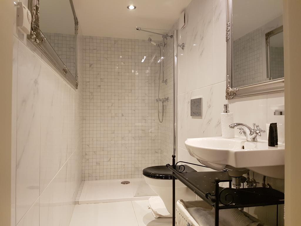 Charles Apartment Prague Exterior photo